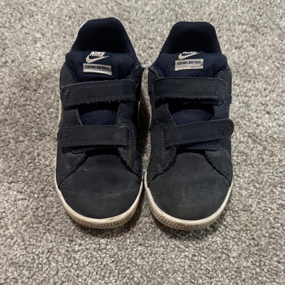 Nike Kids Court Royale Navy Sneakers